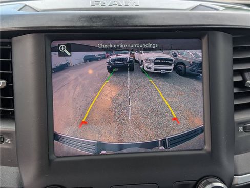 Used 2020 RAM 1500 Big Horn AWD/4WD image 30