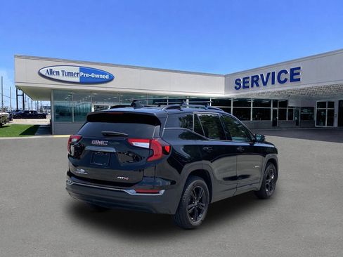 Used 2023 GMC Terrain AT4 AWD/4WD image 8