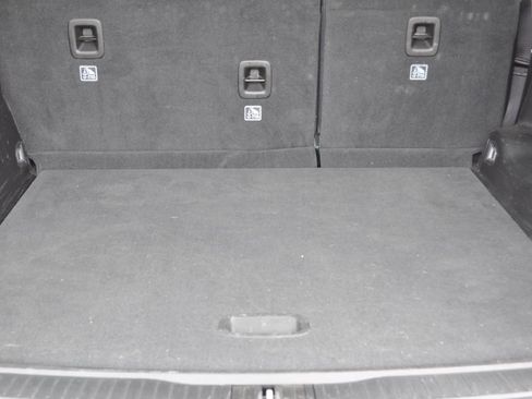 Used 2024 Jeep Grand Cherokee Limited image 18