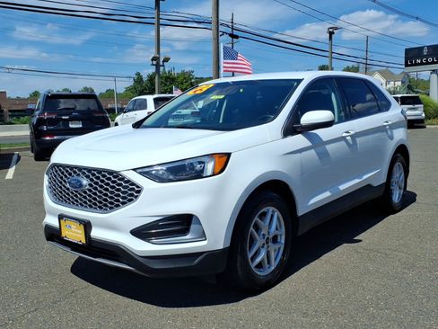 Certified 2023 Ford Edge SEL AWD/4WD image 3