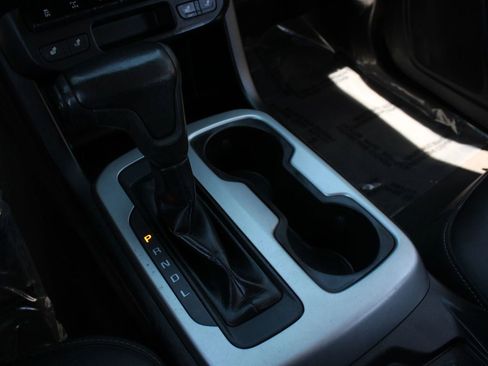Used 2019 Chevrolet Colorado ZR2 AWD/4WD image 31