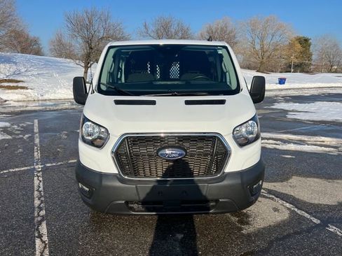 Used 2024 Ford Transit 250 Low Roof w/ Exterior Upgrade Package image 3