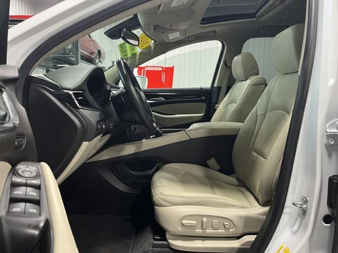 Certified 2020 Buick Enclave Premium w/ Sun and Sites Package AWD/4WD image 12