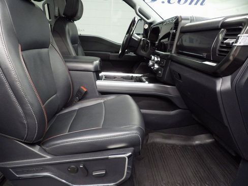 Used 2023 Ford F250 Lariat w/ Lariat Ultimate Package image 37