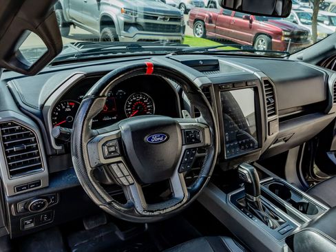 Used 2020 Ford F150 Raptor w/ Equipment Group 802A Luxury AWD/4WD image 16