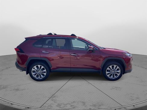 Used 2025 Toyota RAV4 Limited w/ Advanced Technology Package AWD/4WD image 23