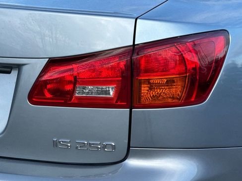 Used 2007 Lexus IS 250 image 10