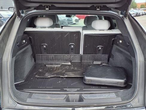 Used 2024 Cadillac Lyriq Luxury w/ LPO, Floor Liner Package AWD/4WD image 19