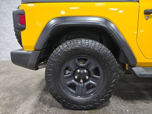 Used 2019 Jeep Wrangler Sport AWD/4WD image 52