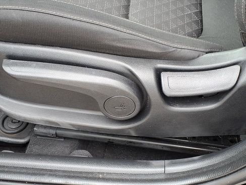 Used 2022 Kia Rio S image 16