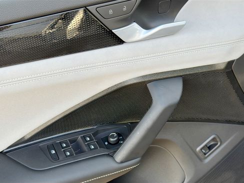 New 2026 Volkswagen Tiguan SE R-Line FWD image 23
