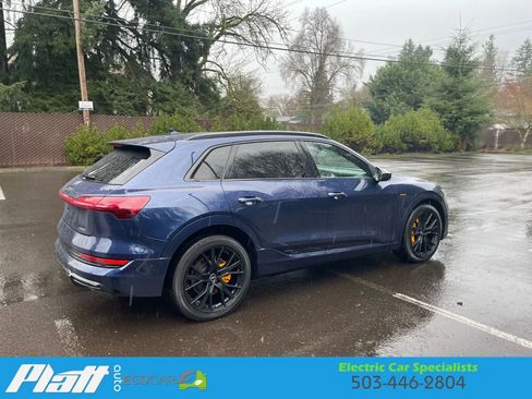 Used 2022 Audi e-tron Chronos w/ Chronos Package image 10