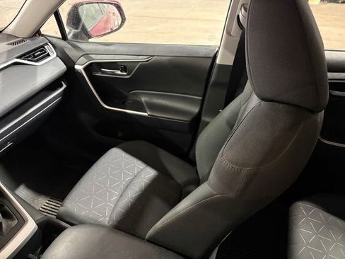 Certified 2024 Toyota RAV4 XLE w/ Convenience Package image 23