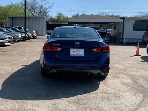 Used 2022 Nissan Altima 2.5 SR FWD image 6