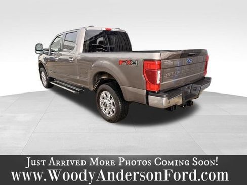 Used 2022 Ford F250 Lariat w/ Lariat Ultimate Package AWD/4WD image 4