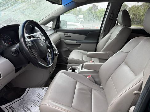 Used 2012 Honda Odyssey Touring image 19