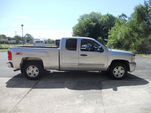 Used 2010 Chevrolet Silverado 1500 LT w/ Power Pack Plus AWD/4WD image 1