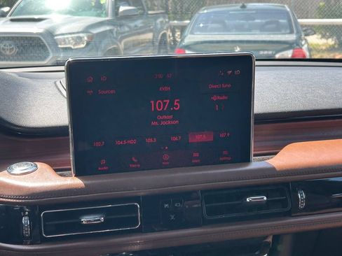 Used 2022 Lincoln Aviator Reserve RWD image 21