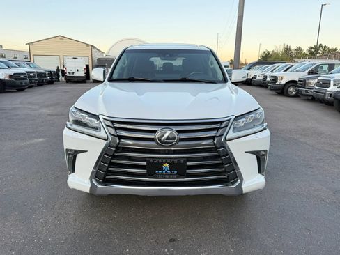 Used 2017 Lexus LX 570 4WD image 13
