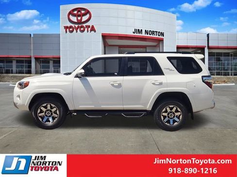 Used 2024 Toyota 4Runner TRD Off-Road Premium w/ Moonroof Package AWD/4WD image 5