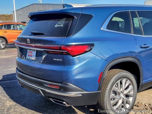 New 2026 Buick Enclave Preferred image 6