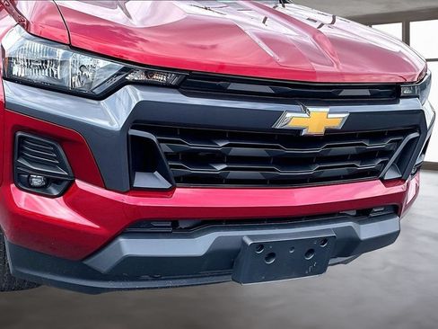 Used 2024 Chevrolet Colorado LT w/ LT Convenience Package AWD/4WD image 29
