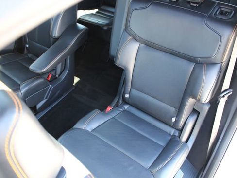 Used 2025 Ford Expedition Tremor AWD/4WD image 49