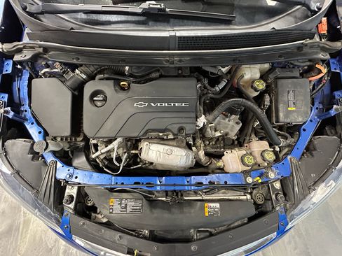 Used 2017 Chevrolet Volt LT w/ Comfort Package FWD image 55
