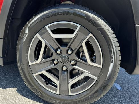 New 2026 Jeep Cherokee Limited AWD/4WD image 23