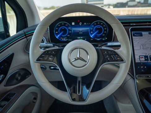 Certified 2023 Mercedes-Benz EQS 450+ 4MATIC SUV image 27