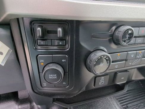New 2026 Ford F250 XL AWD/4WD image 30