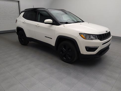 Used 2018 Jeep Compass Latitude w/ Popular Equipment Group AWD/4WD image 11
