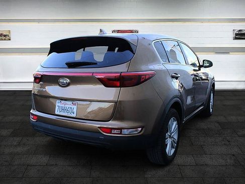 Used 2017 Kia Sportage LX FWD image 7