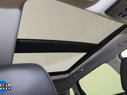 Used 2024 Nissan Rogue Platinum image 11