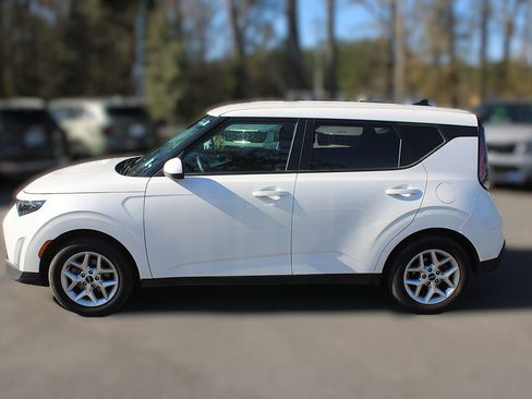 Certified 2024 Kia Soul LX w/ Option Group 015 image 5