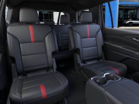New 2026 Chevrolet Traverse RS w/ LPO, Floor Liner Package FWD image 55