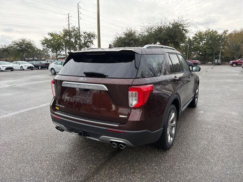 Used 2020 Ford Explorer Platinum w/ Premium Technology Package image 5