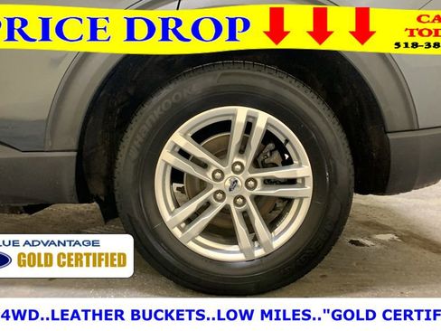 Certified 2022 Ford Explorer XLT w/ Equipment Group 202A image 23