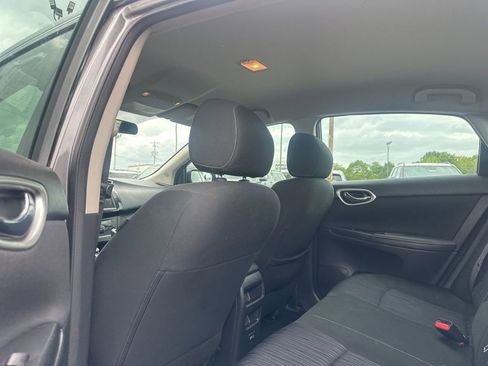 Used 2019 Nissan Sentra SV image 14
