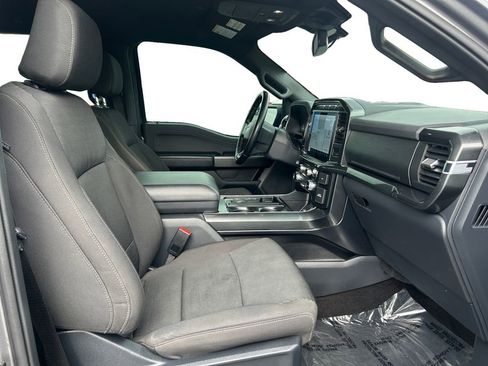 Used 2022 Ford F150 XLT w/ Equipment Group 302A High image 16