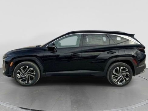 New 2026 Hyundai Tucson Limited AWD/4WD image 2