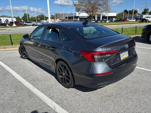 Used 2024 Honda Civic Sport image 8