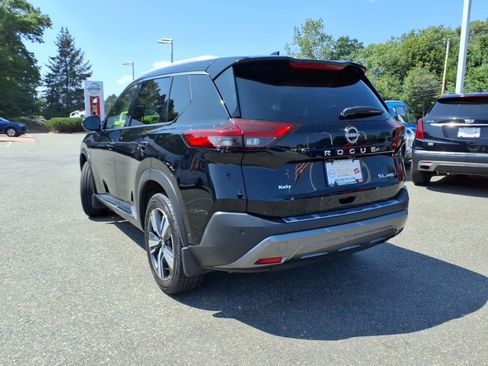 Certified 2023 Nissan Rogue SL w/ SL Premium Package AWD/4WD image 7