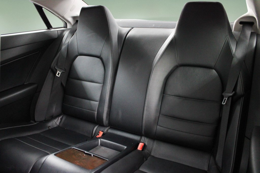 Used 2011 Mercedes-Benz E 350 Coupe image 24