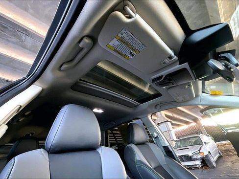 Certified 2025 Subaru Outback Onyx Edition XT image 12