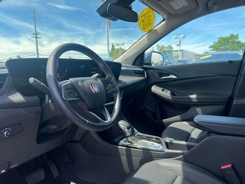 Used 2024 Buick Encore GX Preferred w/ Comfort Package AWD/4WD image 19