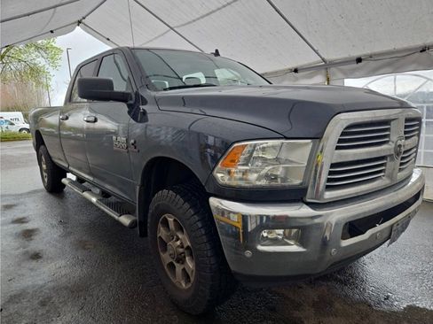 Used 2016 RAM 2500 Big Horn image 4
