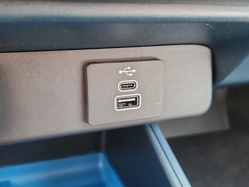 New 2026 Ford Maverick XLT AWD/4WD image 14