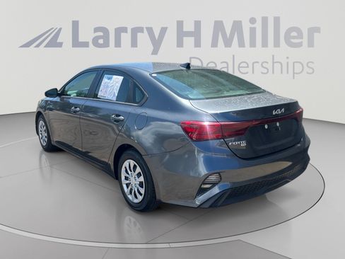 Used 2024 Kia Forte LX FWD image 4