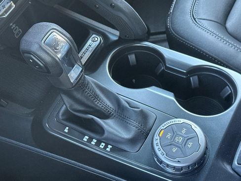 New 2026 Ford Bronco Badlands AWD/4WD image 22